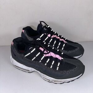Nike Air Max 95 Essential Men's Size‎ 10 Black Running Shoes Sneakers DQ3982-001